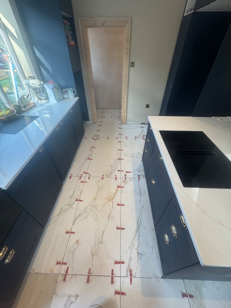 Kitchen Fitter: Image 19